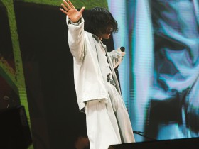 上海活动 | 日本国民级音乐人米津玄师登陆上海!“KENSHI YONEZU 2025 WORLD TOUR / JUNK”世界巡演正式启程!